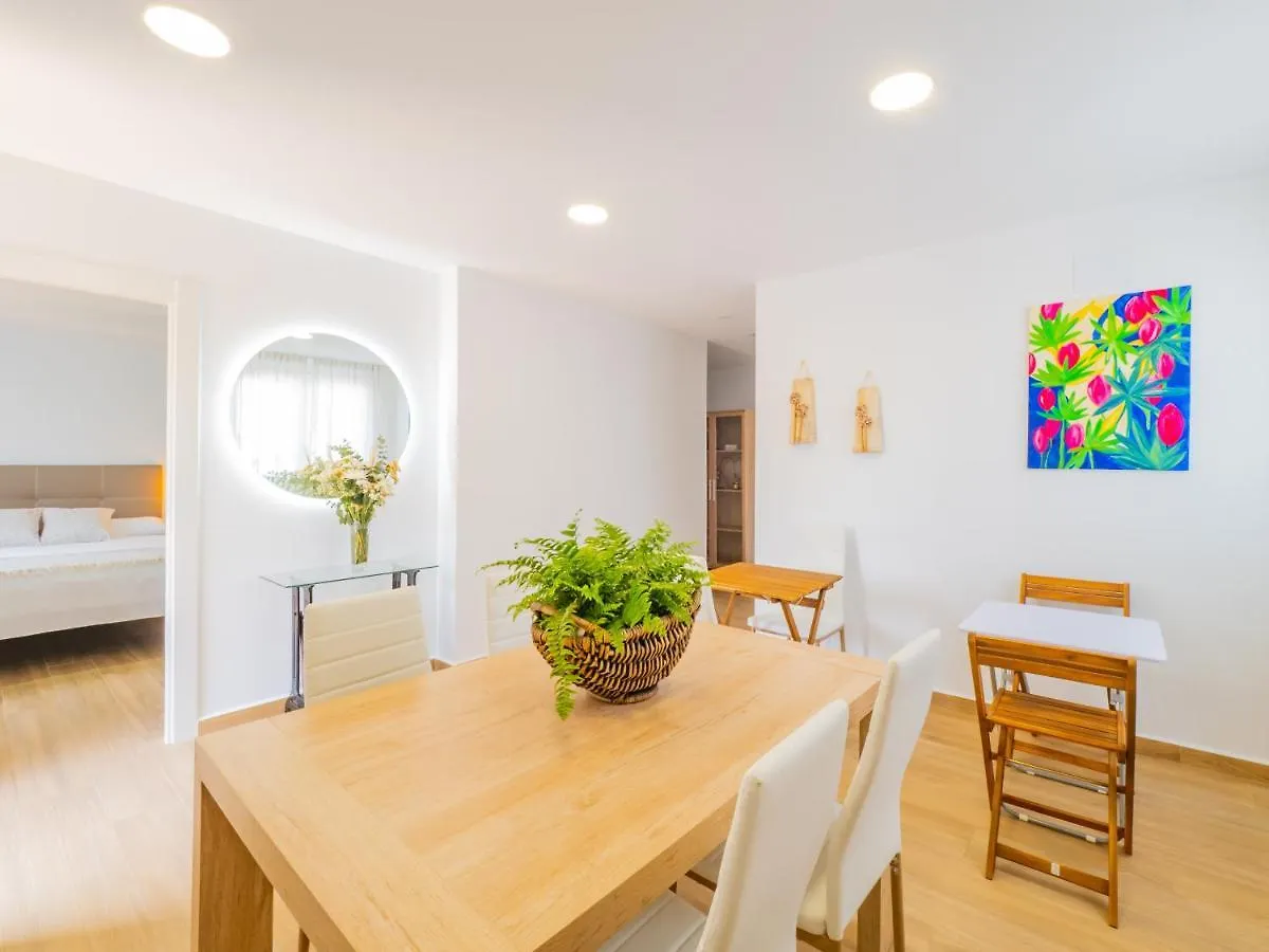 Cubo'S Hostal William'S Sunny 2 With Breakfast Torre de Benagalbon 0*,  Espagne